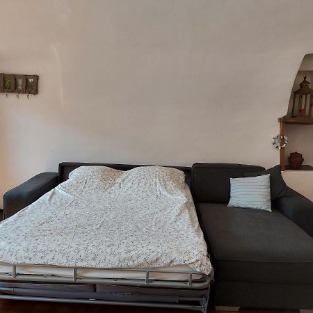 Appartement vouté en Gruyère dans l'Intyamon Enney Esterno foto